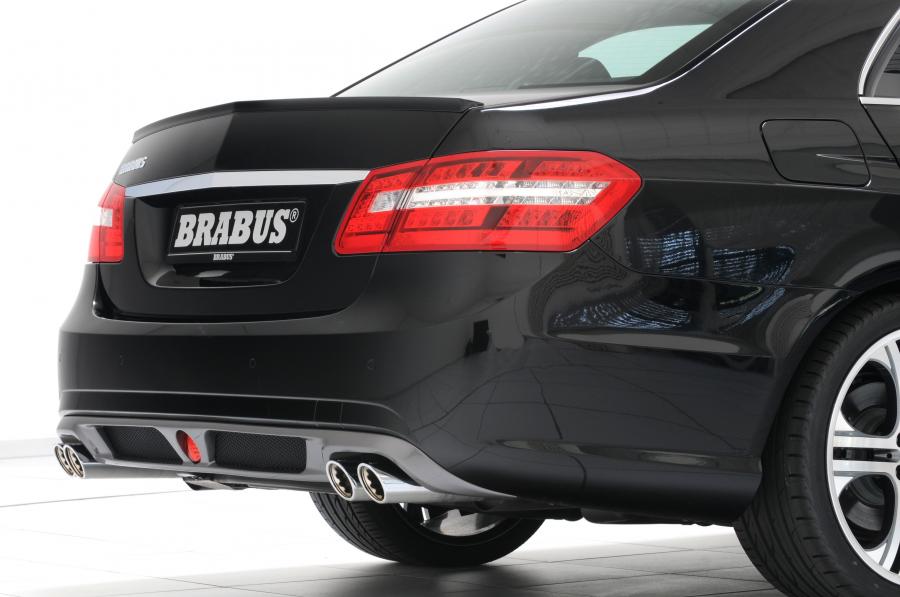  Mercedes-Benz E-Class AMG by Brabus 2011 года  (фото 2 из 6)